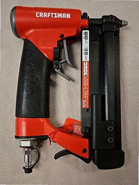 Craftsman CMPPN23 23 Gauge Pneumatic Pin Nailer 1" Air Tool New Open Box