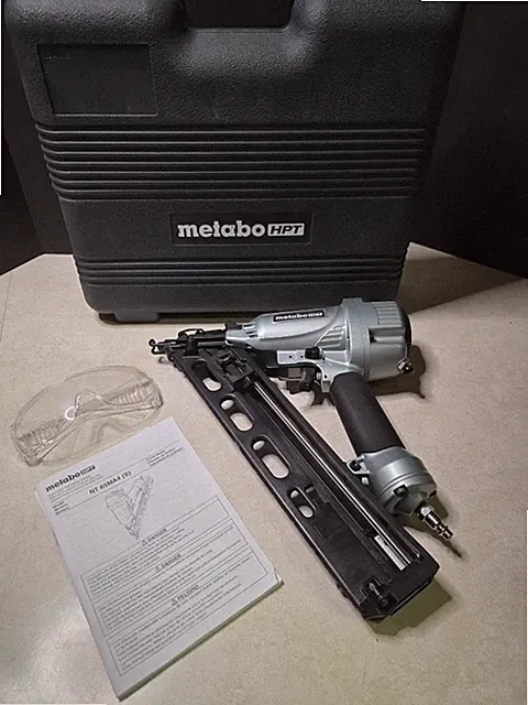 NEW Metabo HPT NT65MA4 (S) Angled Pneumatic Air Finish Nailer w/ Case, 15-Gauge